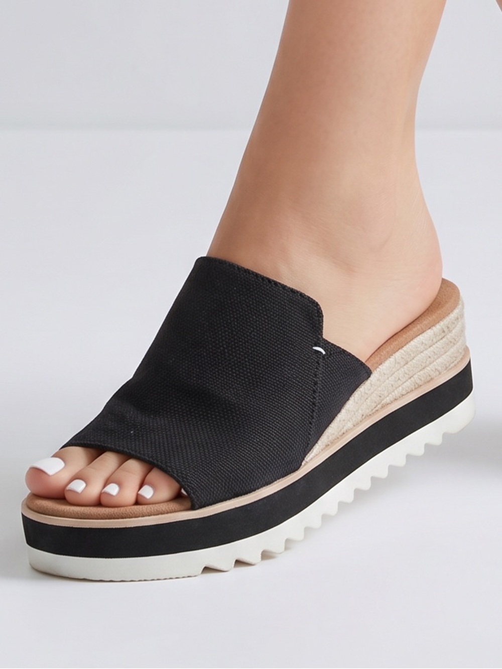 Toms slides